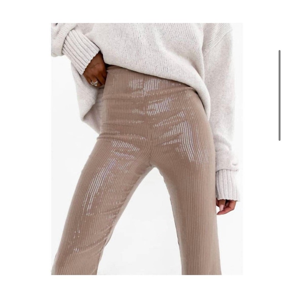 Rumored Falling Star Pant Fawn Tan Sequin Ribbed Flare Trousers Size 0 NWT